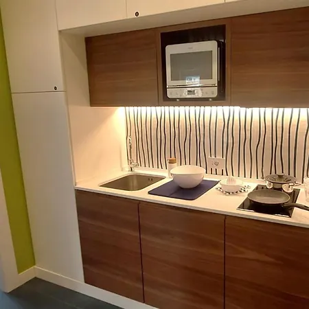 Casa Eduardo E Titina *